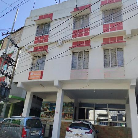 The Executive Inn Guwahati Zewnętrze zdjęcie