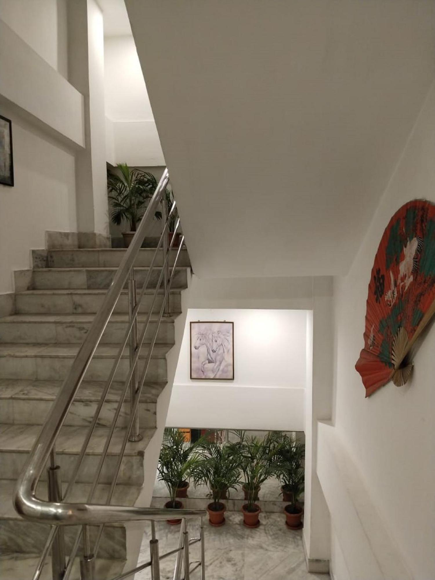 The Executive Inn Guwahati Zewnętrze zdjęcie