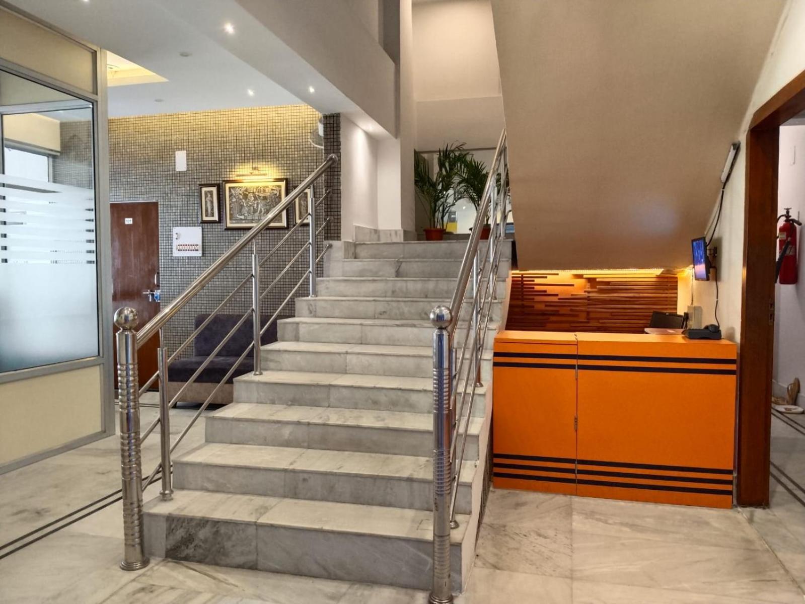 The Executive Inn Guwahati Zewnętrze zdjęcie