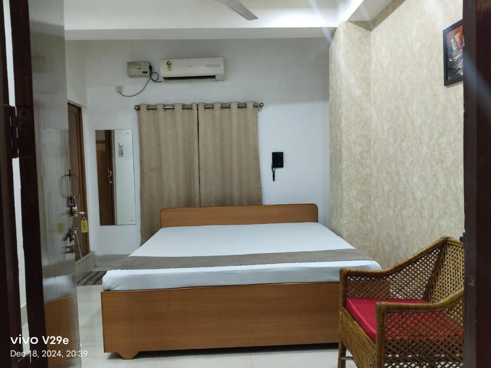 The Executive Inn Guwahati Zewnętrze zdjęcie